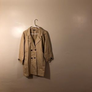 Beige Trench Coat 🧥